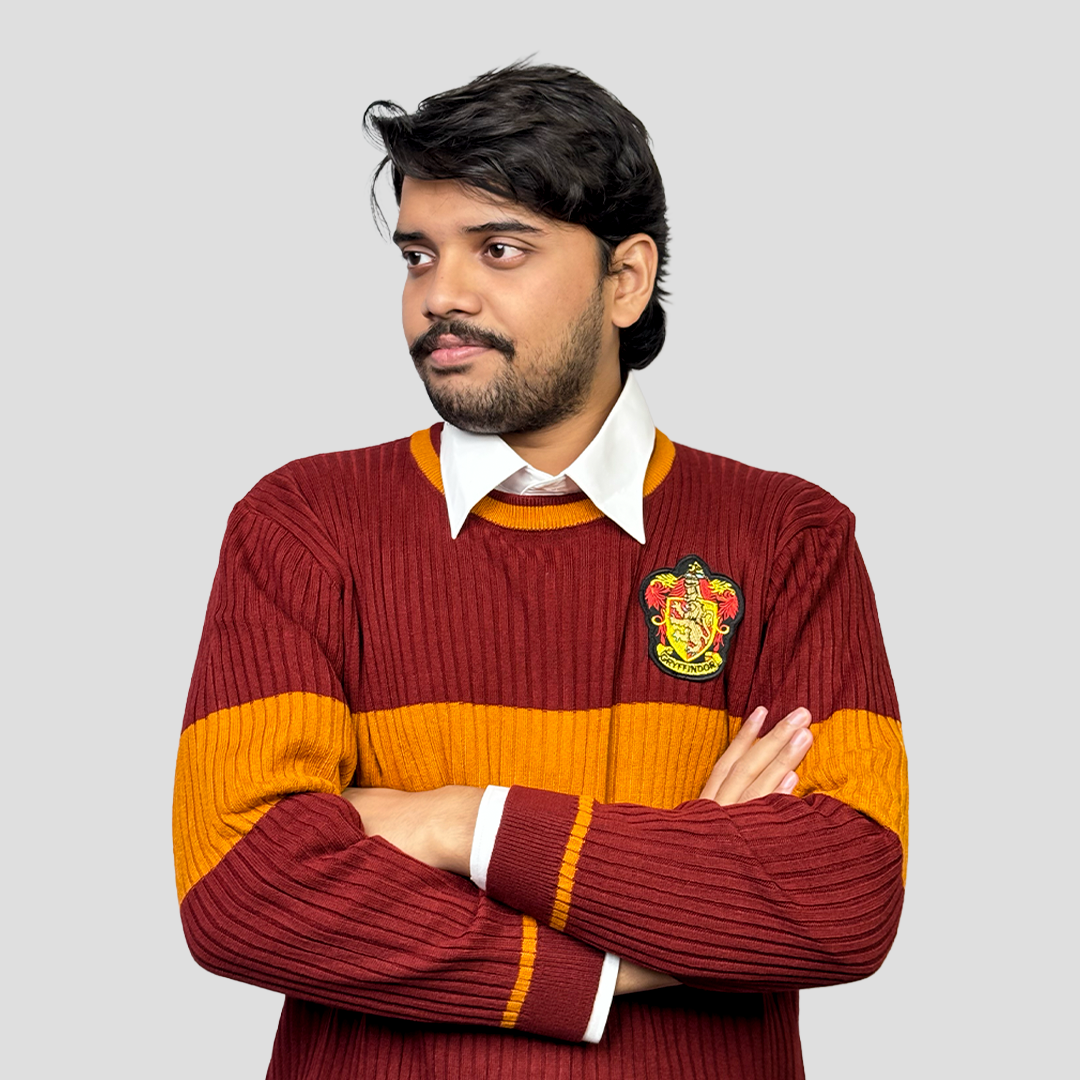 Gryffindor Sweater - Image 1