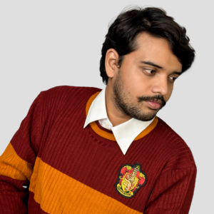 Gryffindor Sweater - Image 2